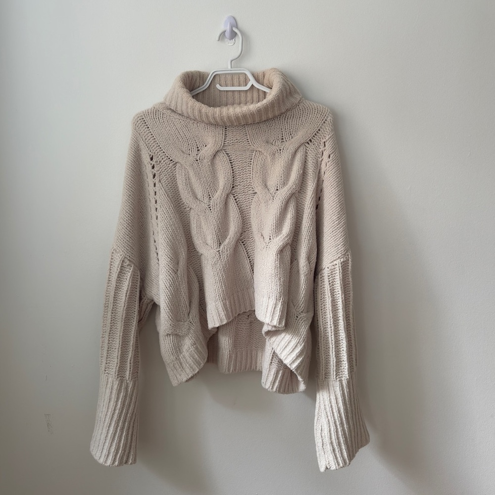 Moon & Madison Chunky Cream Coloured Knit Sweater